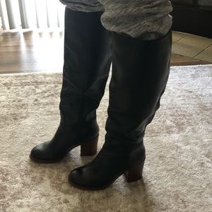 Aldo boots size 8.5